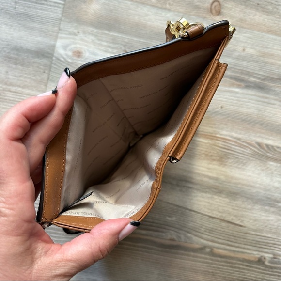 Michael Kors Adele Leather Smartphone Wallet - Picture 5 of 5